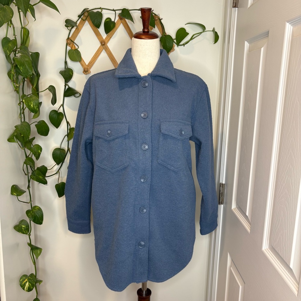 ☀️ RACHEL ZOE Periwinkle Dusty Blue Button Up Shacket